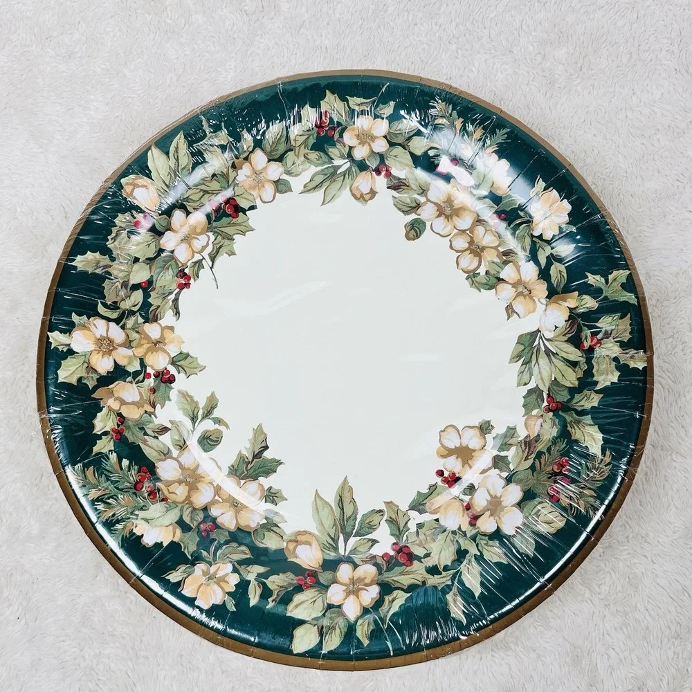 CR Gibson Holiday Splendor Lot of‎ Dinner Plates & Napkins Service For 24